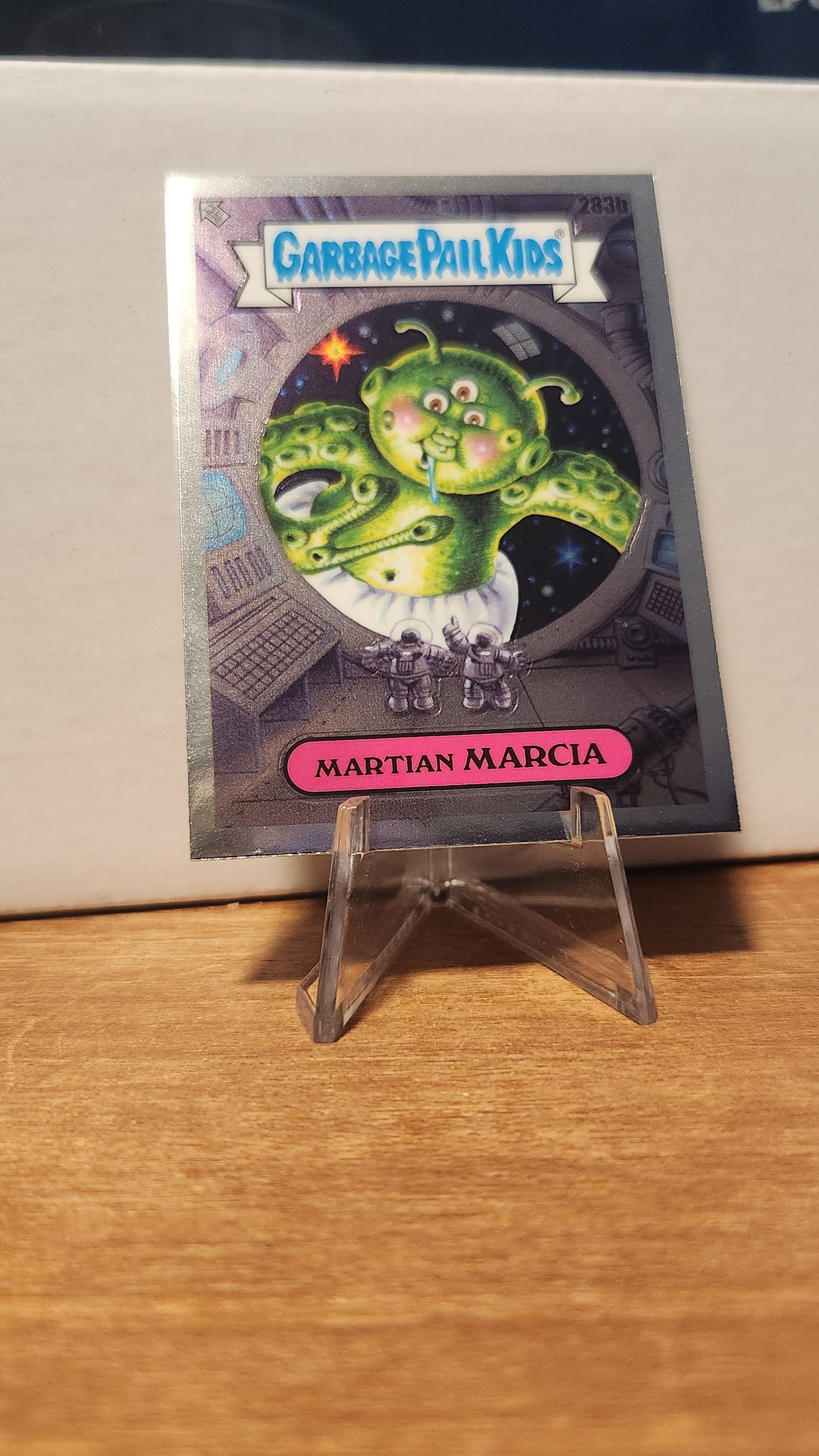 283B MARTIAN MARCIA