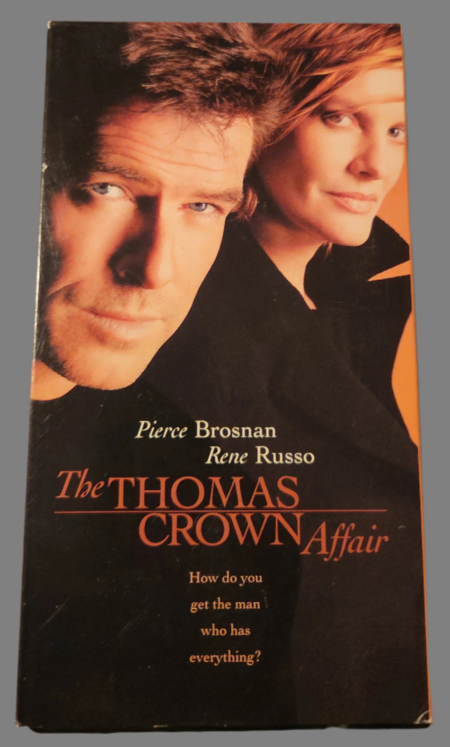 THE THOMAS CROWN AFFAIR VHS