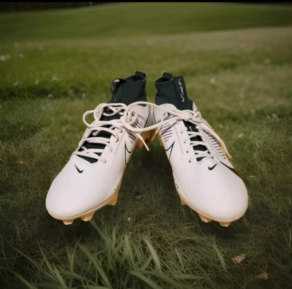 Nike Vapor Edge Pro 360 cleats in white with black accents for optimal performance on the field