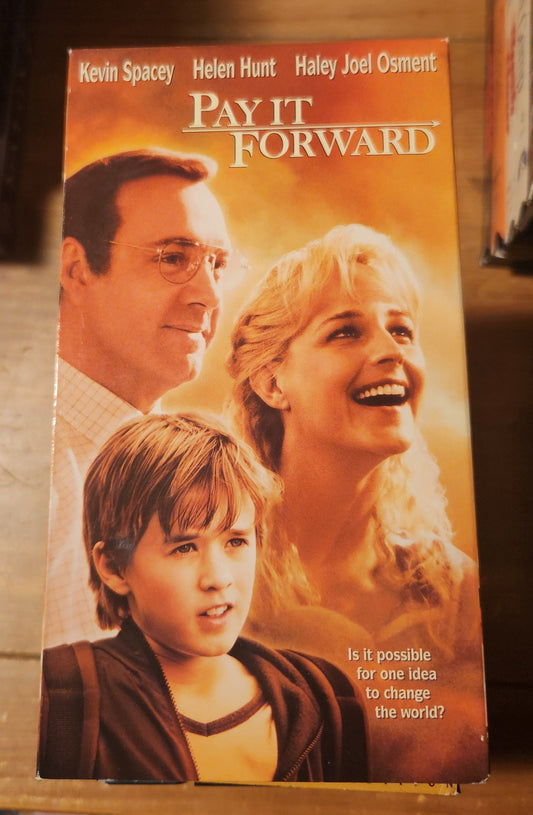PAY IT FORWARD VHS